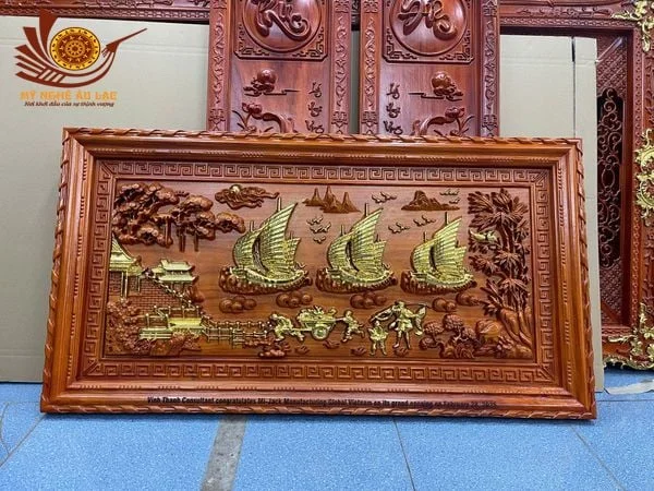 Tranh thuận buồm xuôi gió bằng gỗ điêu khắc thủ công cao cấp