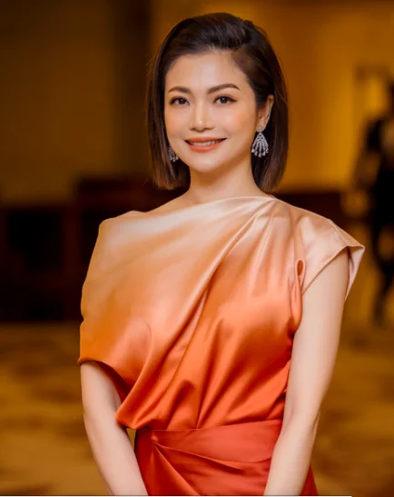 Mạnh Trường nói về cảnh nóng 4 phút với Kiều Anh trong "Hồ sơ cá sấu" - Báo Người Lao Động