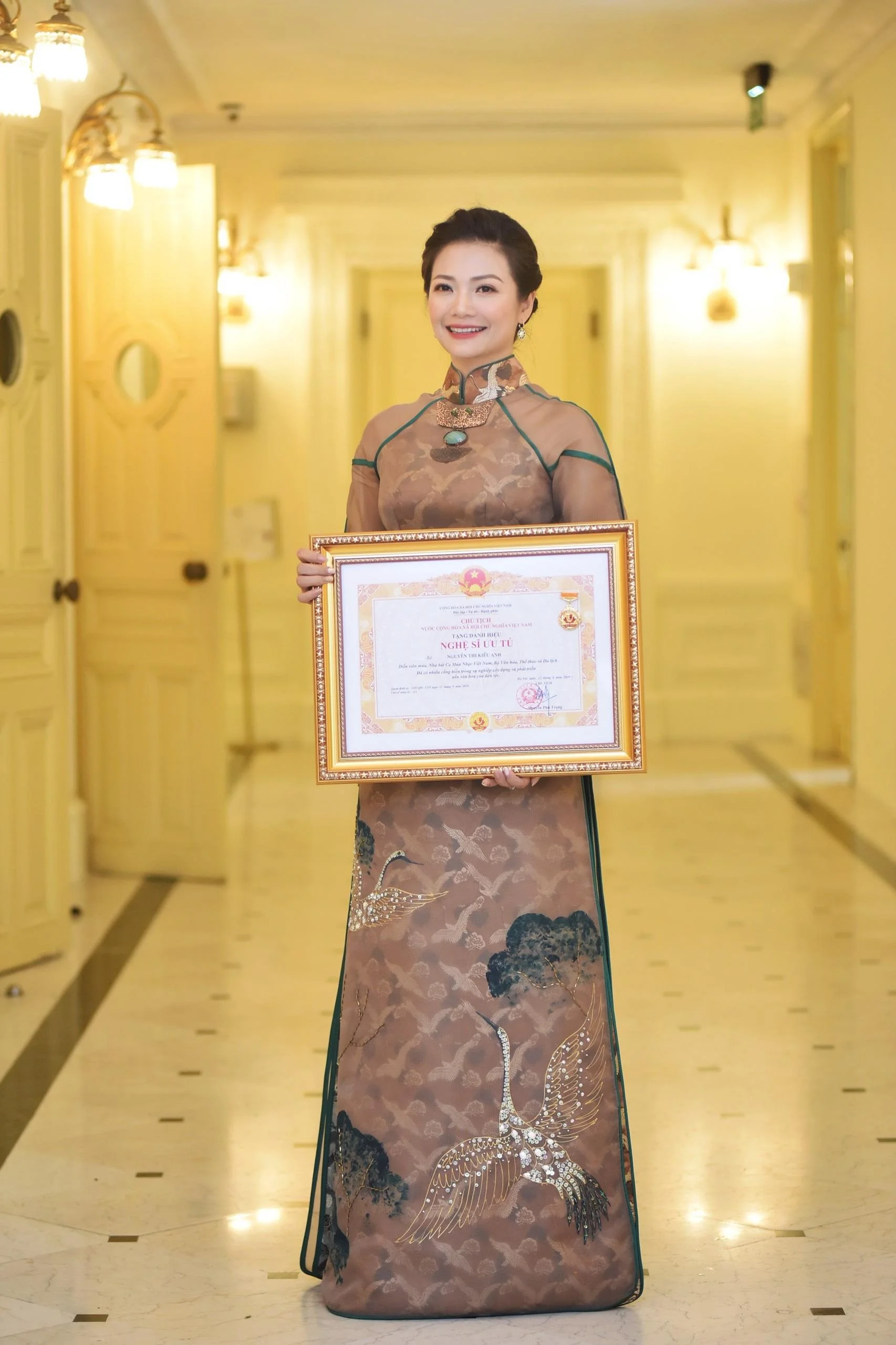 Kiều Anh nhận danh hiệu NSƯT ảnh 3