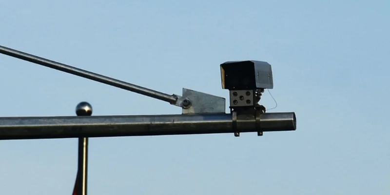 Cách Nhận Biết Camera Phạt Nguội Chính Xác – Hướng Dẫn Chi Tiết Cho Người Tham Gia Giao Thông