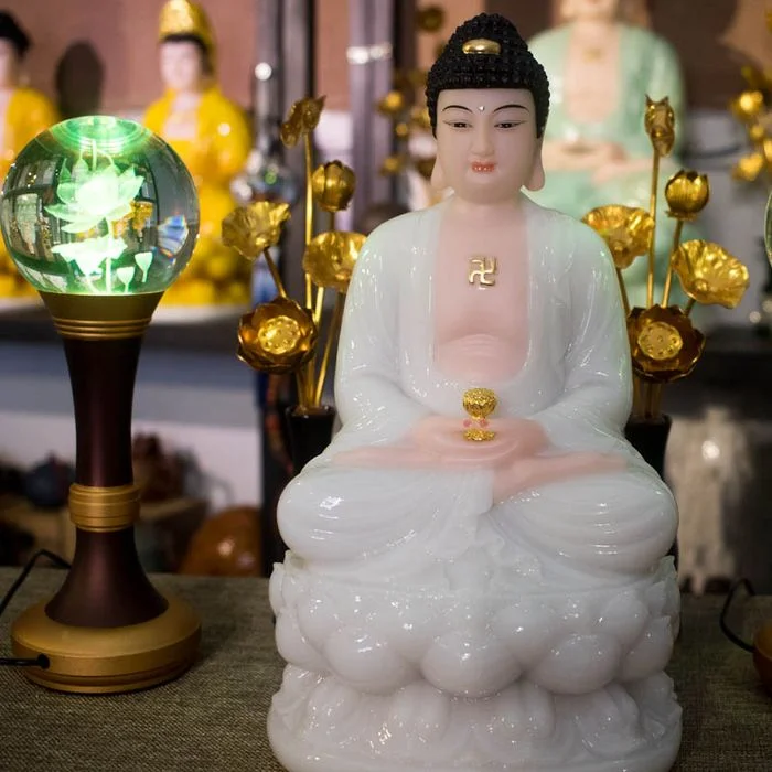 Tượng Phật A Di Đà bằng đá trắng ngồi thiền