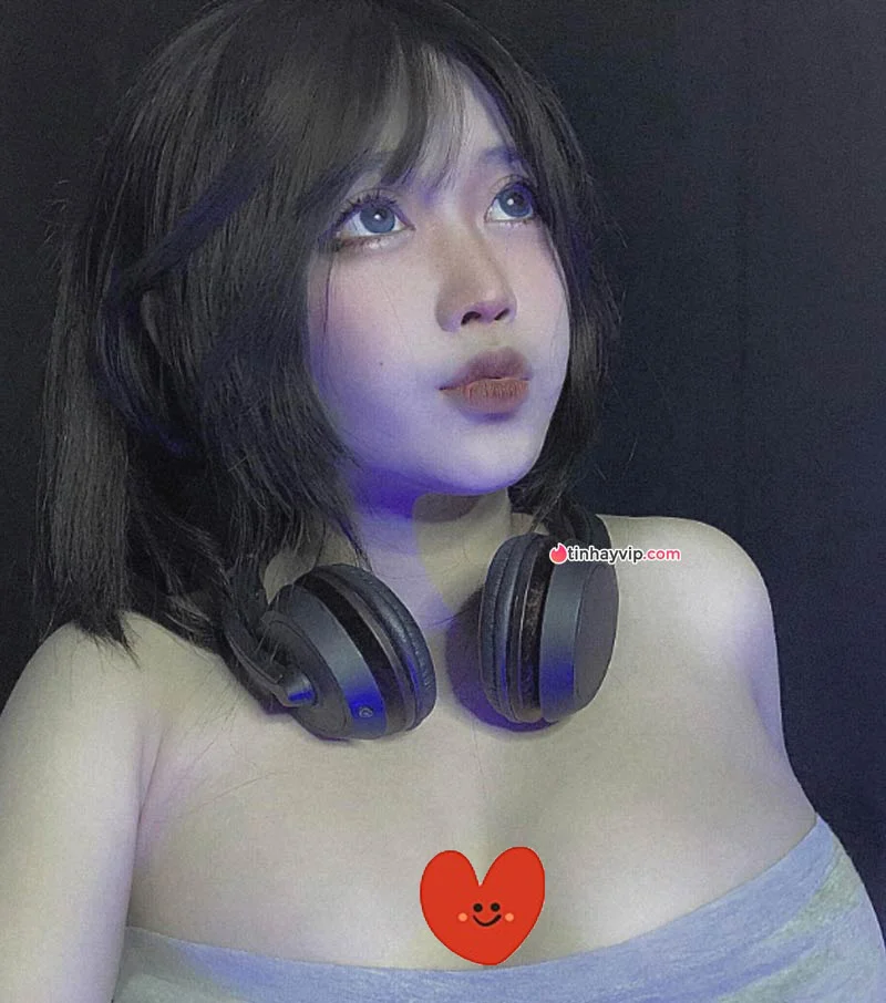 Pi Tiên hot girl ngực khủng 6