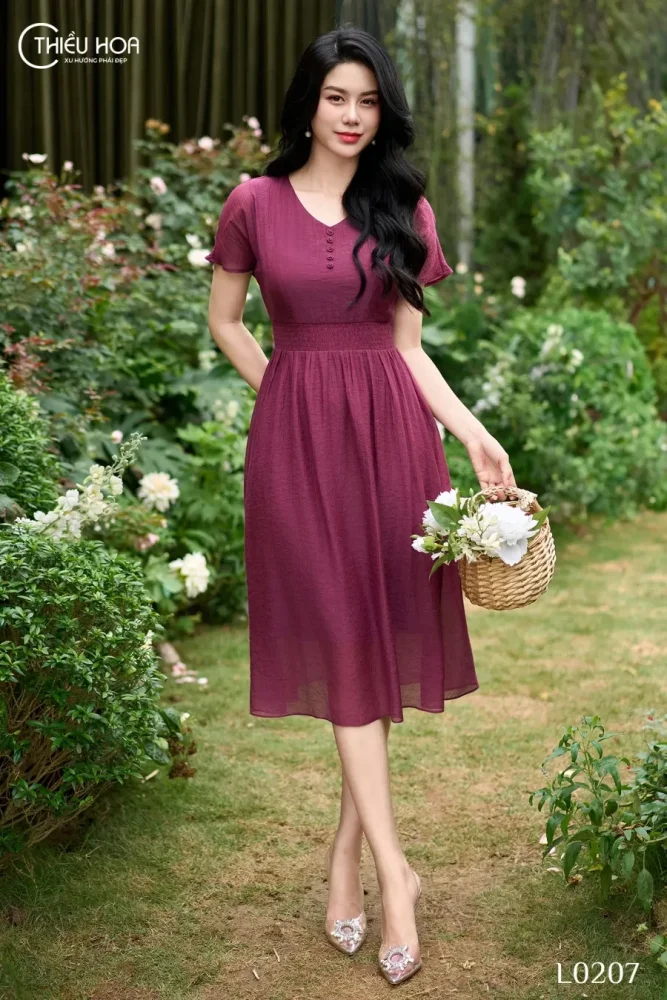 TOP các mẫu đầm trung niên đáng mua nhất (2)
