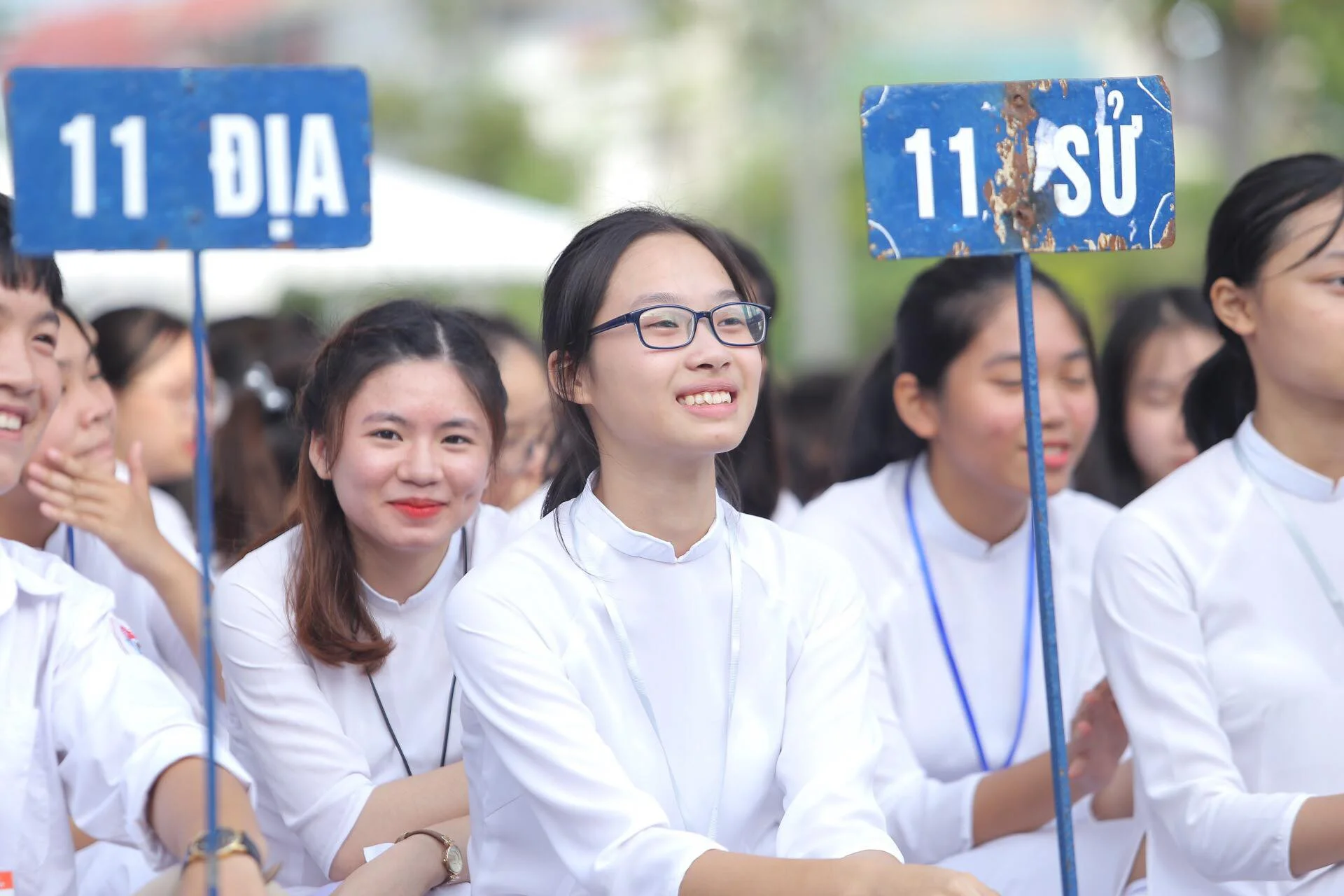 Những hình ảnh học sinh, sinh viên cả nước khai giảng năm học mới - Báo Người Lao Động